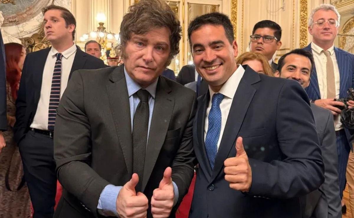 Milei designó a Adrián Ravier como nuevo vocero presidencial en lugar de Adorni